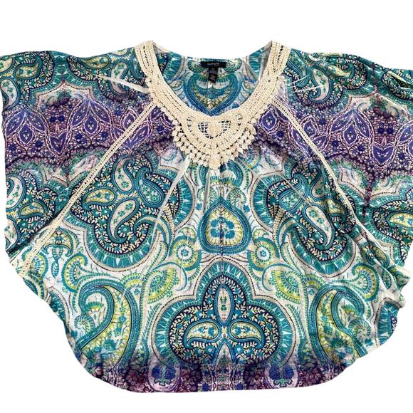 Style & Co Top 2X Multicolor Paisley Crochet Trim Sublimation Butterfly Sleeve - Picture 1 of 12